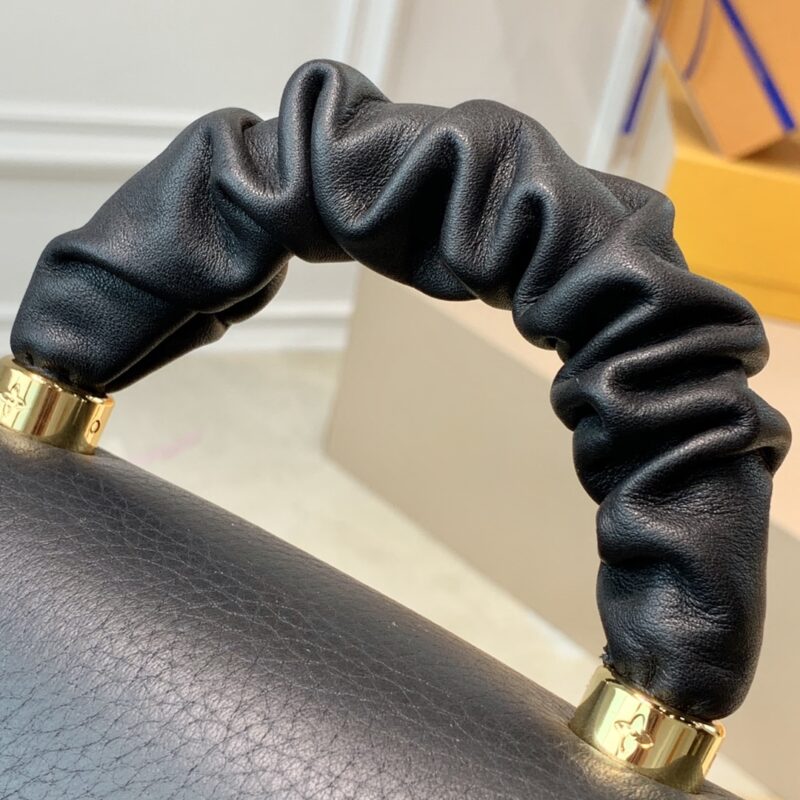 Louis Vuitton Twist -18*13*9CM - Image 4