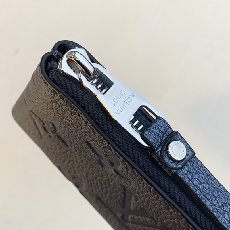 Louis Vuitton Key Pouch-13.5*7* 1.5CM - Image 2