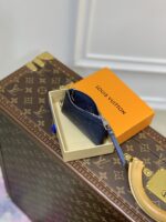 Louis Vuitton Key Pouch-13.5*7* 1.5CM - Image 5