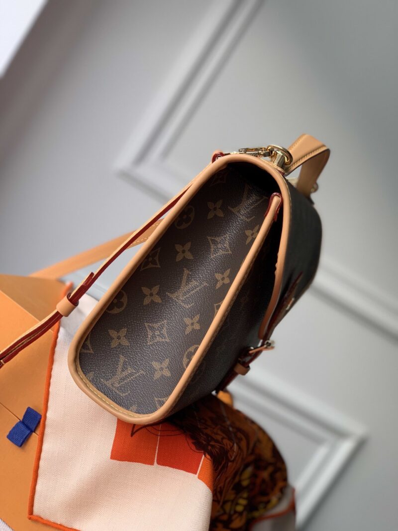 Louis Vuitton Handlebag M44919-29×24×10CM - Image 3