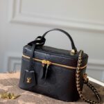 Louis Vuitton Cosmetic Bag M42264-14*19*10CM