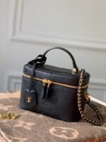 Louis Vuitton Cosmetic Bag M42264-14*19*10CM