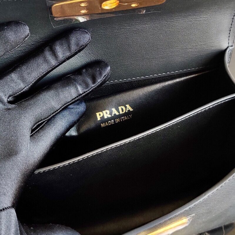 Prada 1BD270 Chain Bag-14*7*20CM - Image 4