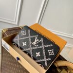 Louis Vuitton Monogram Vernis Zippy Wallet M81141-19.5x10.5x2.5CM
