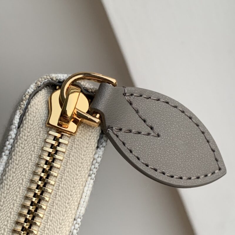 Louis Vuitton Zippy Wallet M81172-20*10CM - Image 6