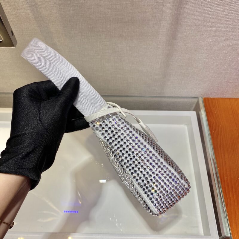 Prada Nylon 1NE515 Hobo Bag-23*14*5CM - Image 4