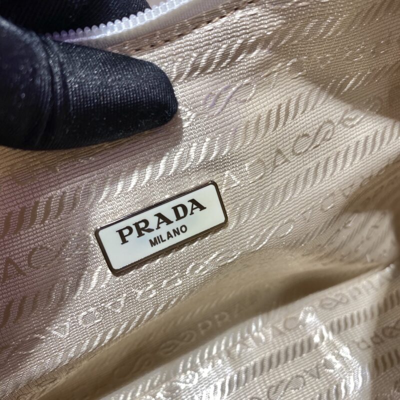 Prada Nylon 1NE515 Hobo Bag-23*14*5CM - Image 8