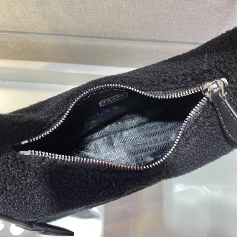 Prada Nylon NE515 Hobo Bag-23*14*5CM - Image 9