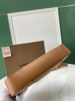 Burberry Shoulder Bag-28*5*14CM - Image 2