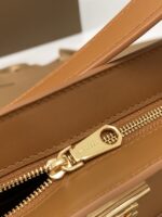 Burberry Shoulder Bag-28*5*14CM - Image 3