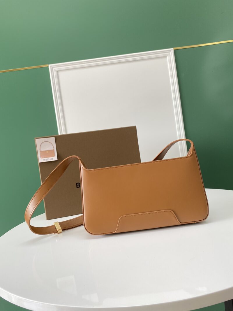 Burberry Shoulder Bag-28*5*14CM - Image 9