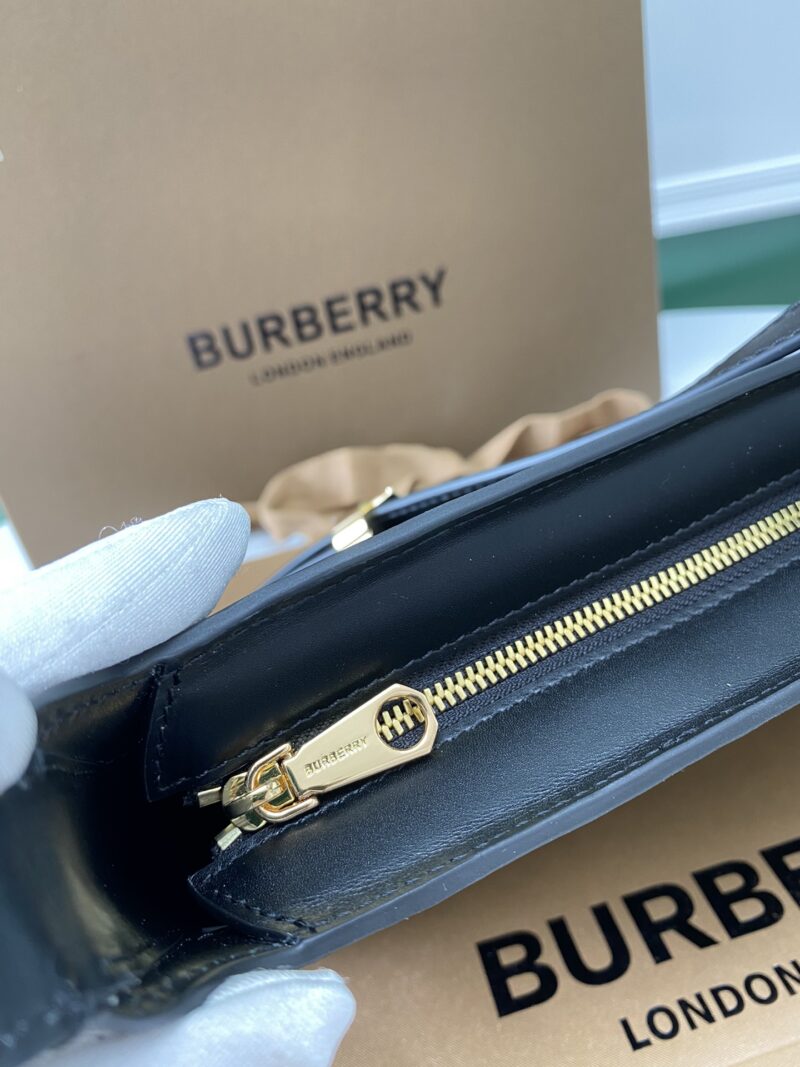 Burberry Shoulder Bag-28*5*14CM - Image 2