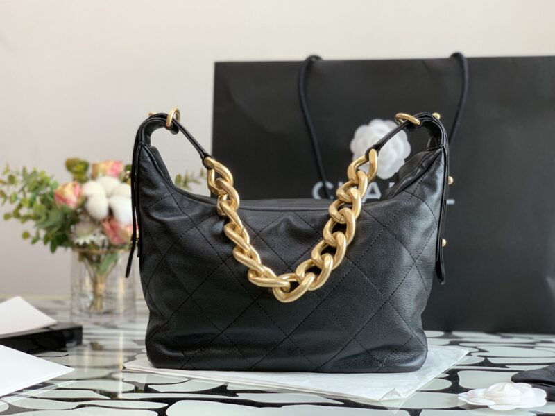 CHANLE Tote Bag - Image 5