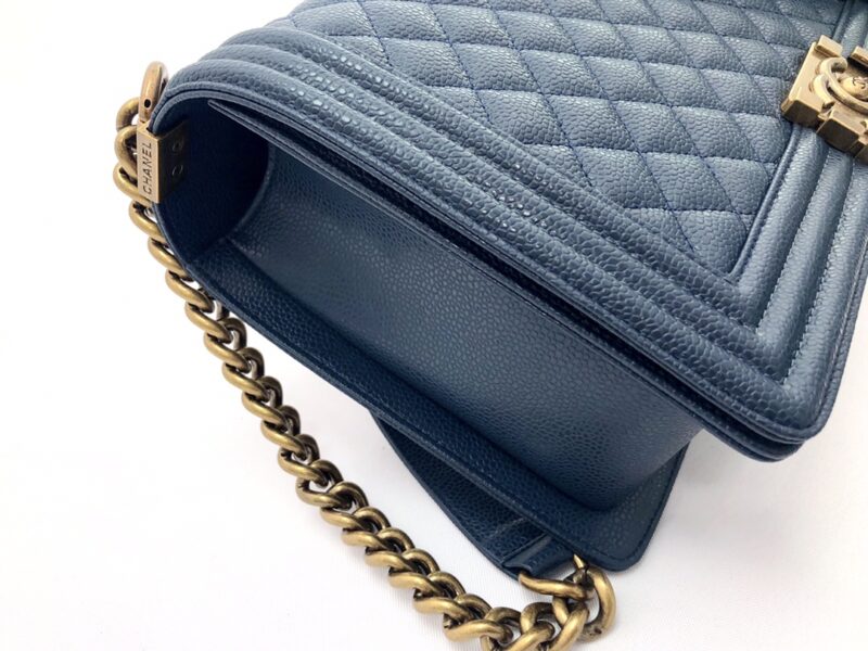 Ch@nel Boy Bag-Caviar-28CM - Image 2