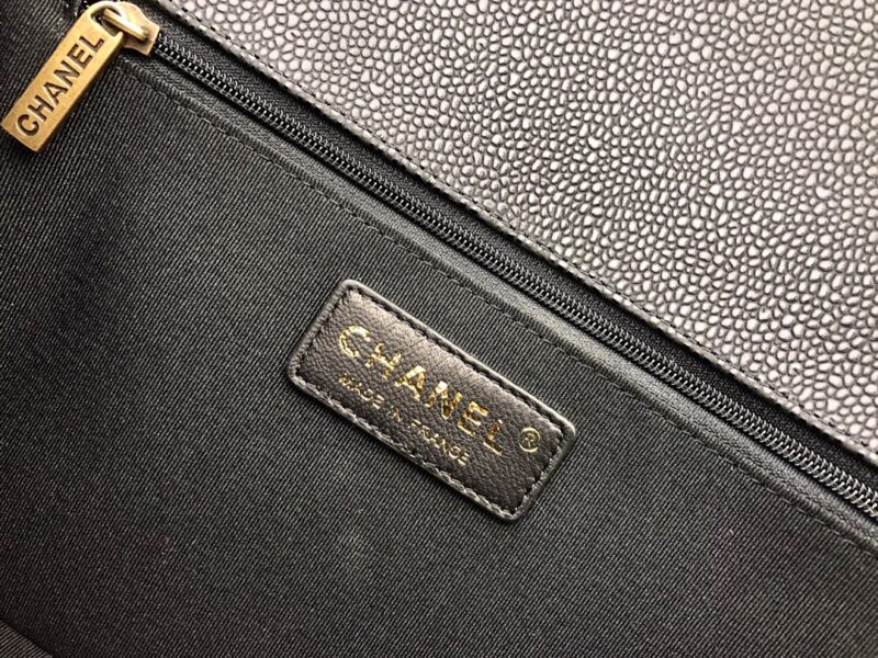 Ch@nel Boy Bag-Caviar-28CM - Image 2