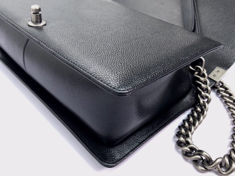 Ch@nel Boy Bag-Caviar-20&25cm - Image 2