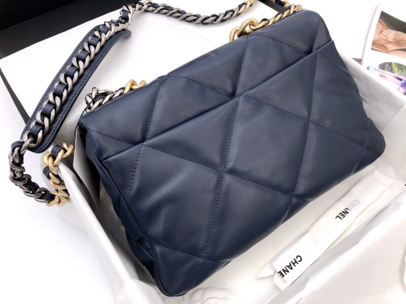 Ch@nel 19 Flap Bag-26&30CM - Image 6