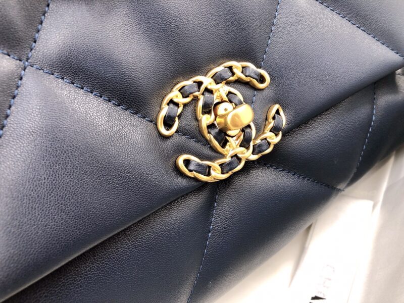 Ch@nel 19 Flap Bag-26&30CM - Image 9