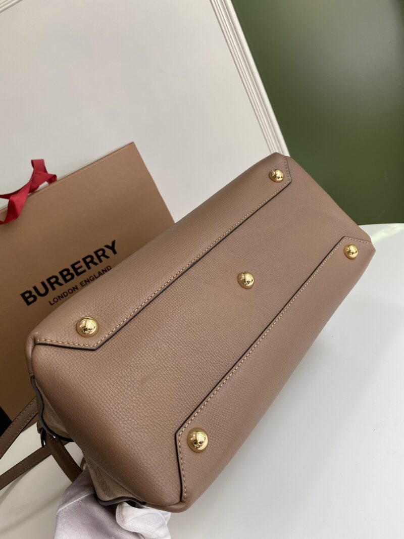 Burberry The Banner-34*16*25CM - Image 3