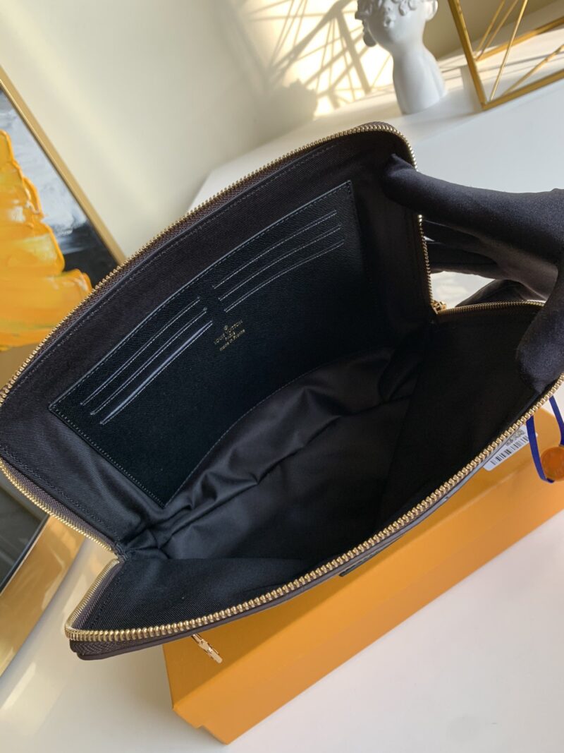 Louis Vuitton New Pouch-21*27*5CM - Image 6