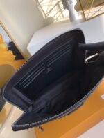 Louis Vuitton New Pouch-21*27*5CM - Image 7
