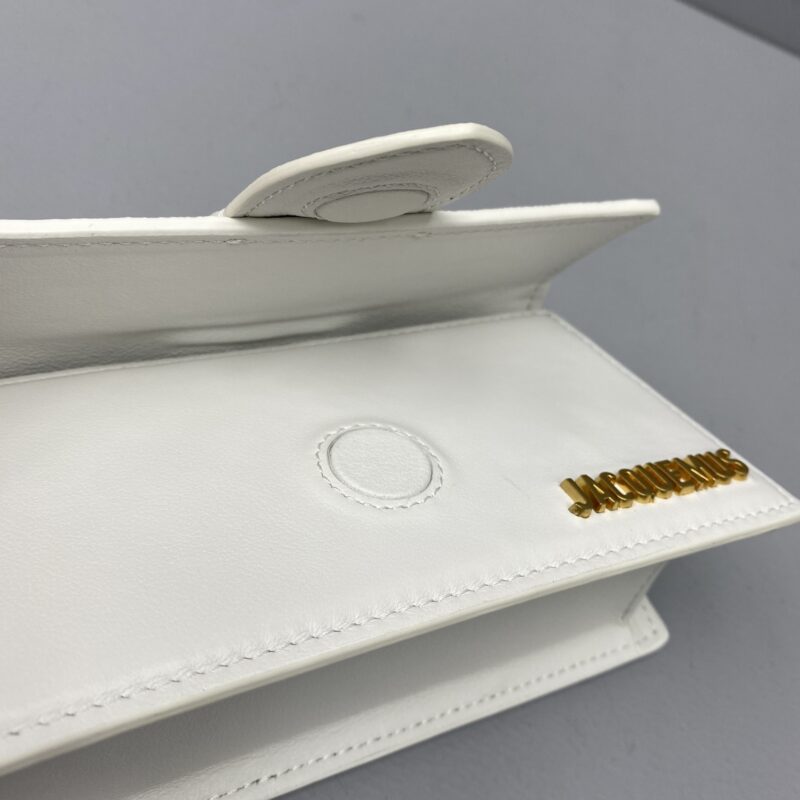 Jacquemus Small Bamnino Bag-18x6x7CM - Image 4