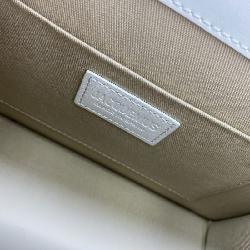 Jacquemus Large Bamnino Bag-24x13x7CM - Image 9