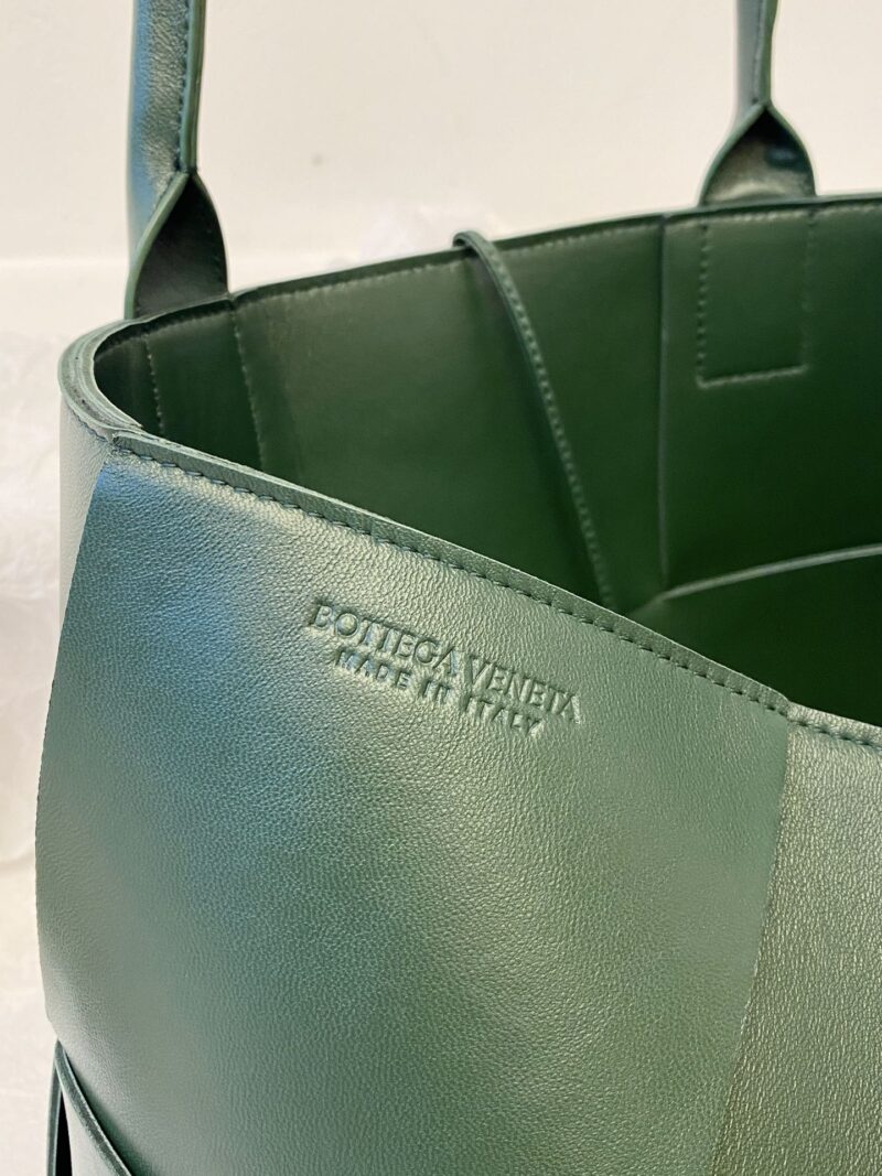 Bottega VenetaTote-41×27×14CM - Image 2