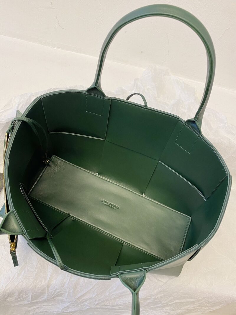 Bottega VenetaTote-41×27×14CM - Image 4