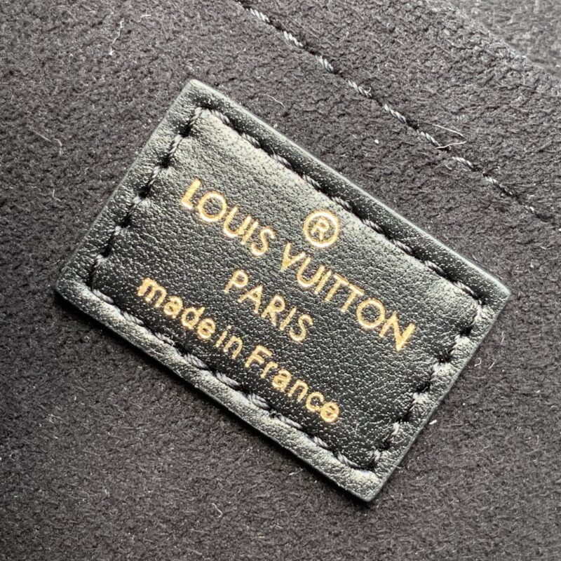 Louis Vuitton Padlock on Strap-19x11×3CM - Image 7