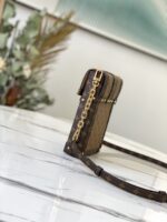 Louis Vuitton Trunk Vertical-11*17.5*3.5CM - Image 5