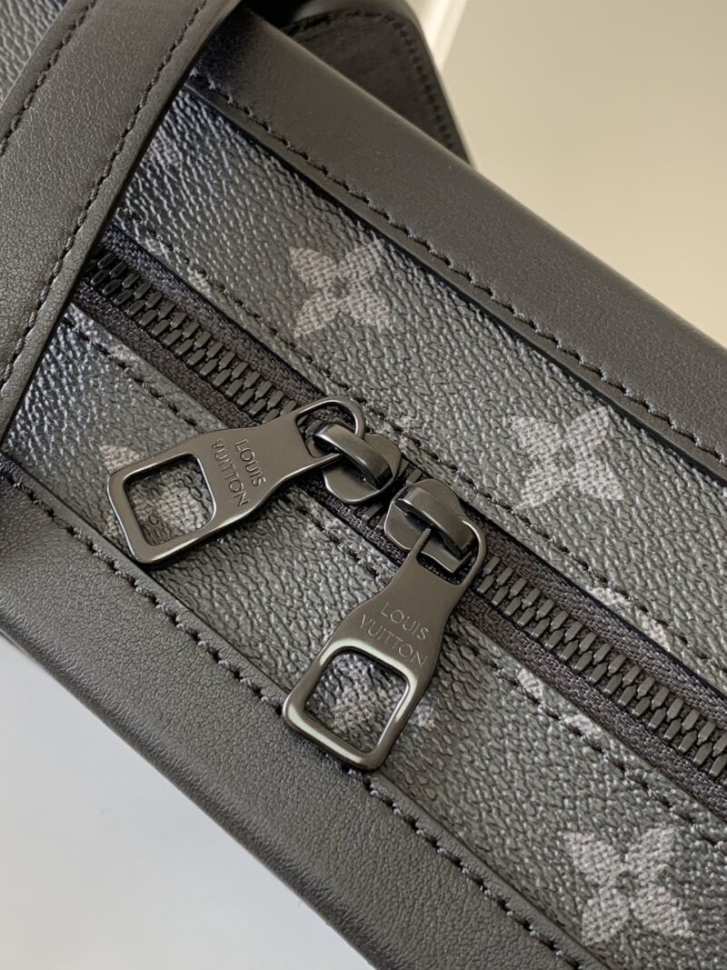 Louis Vuitton Soft Trunk-25x17x9.5M - Image 9