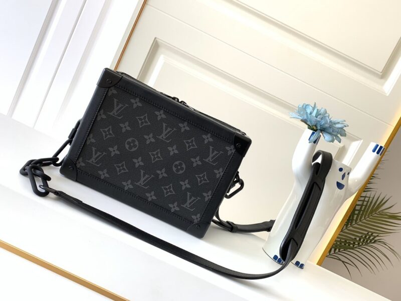 Louis Vuitton Soft Trunk-25x17x9.5M - Image 8