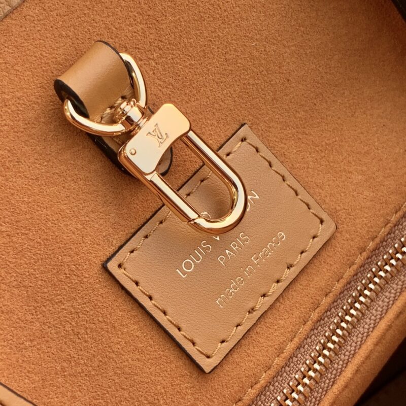 Louis Vuitton By The Pooll Onthego Handbag-35*27*14CM - Image 4