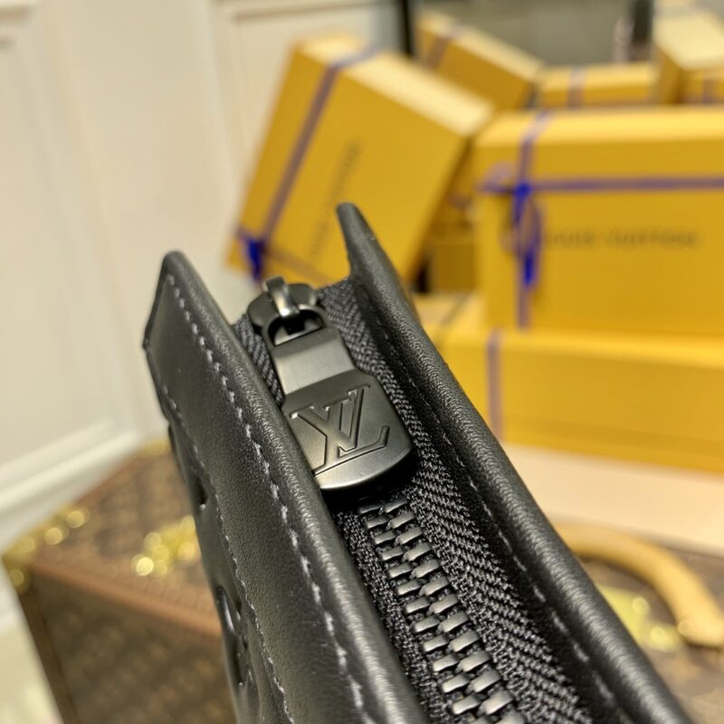 Louis Vuitton M81115 Gaston Wearable Wallet -22*14.5*4.5M - Image 7