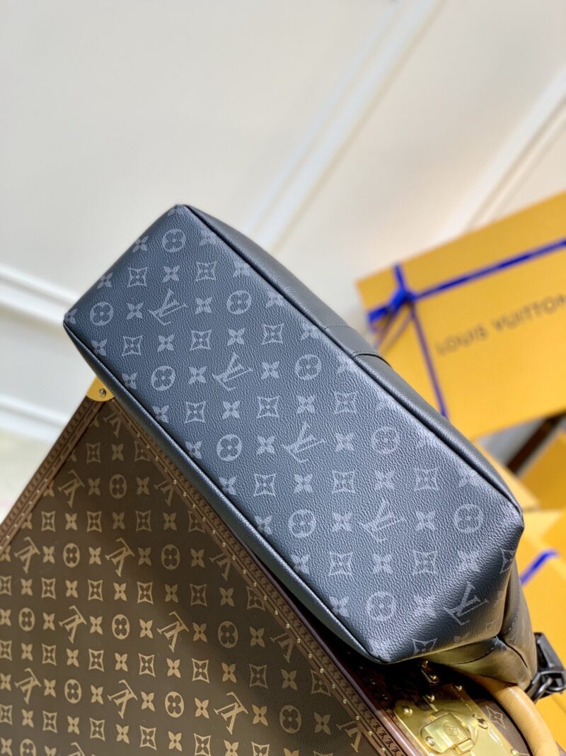 Louis Vuitton M45914 Monogram Eclipse Saumur-38*37*13M - Image 3