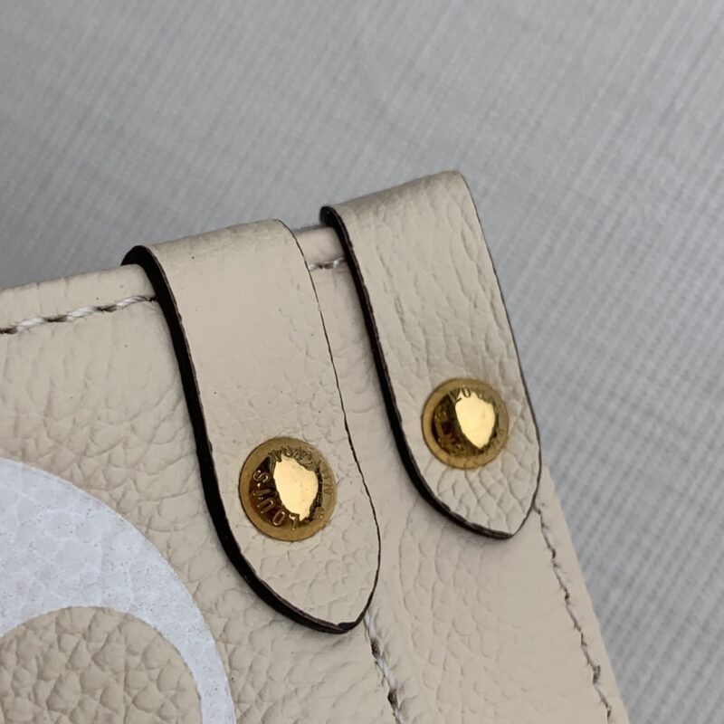 Louis Vuitton By The Pooll Onthego Handbag-35*27*14CM - Image 7