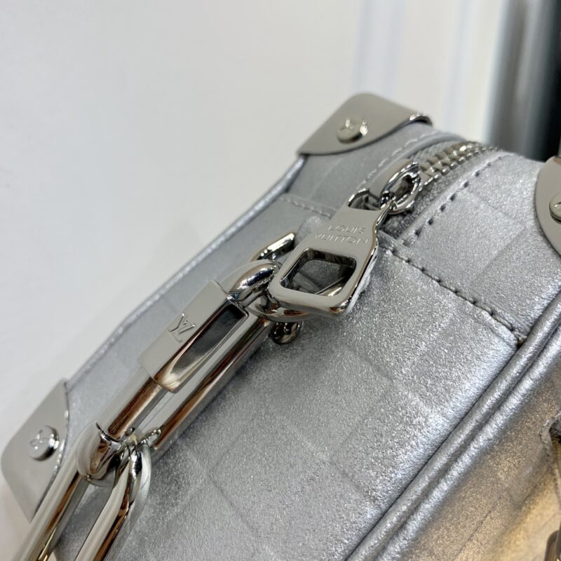 Louis Vuitton Mini Soft Trunk-M59726 -18*13*8M - Image 7