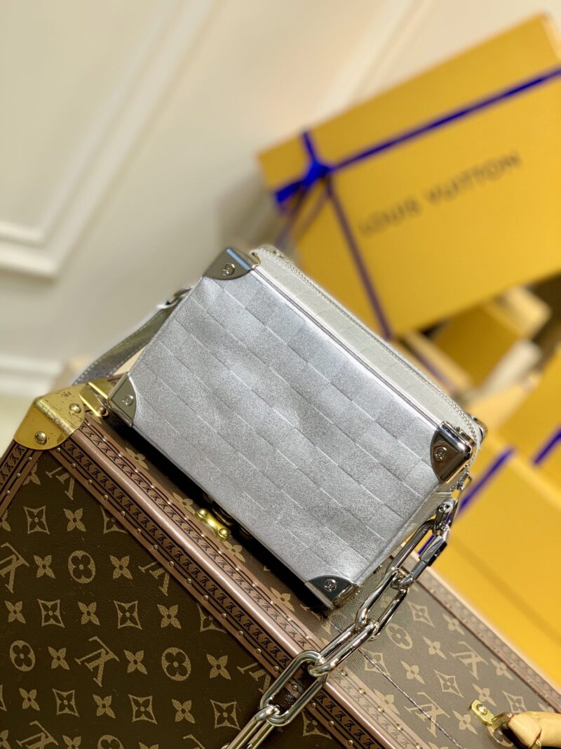 Louis Vuitton Mini Soft Trunk-M59726 -18*13*8M - Image 8