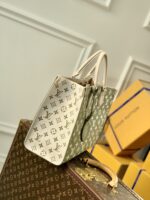 Louis Vuitton Spring in the City Onthego Handbag-35*27*14CM - Image 7