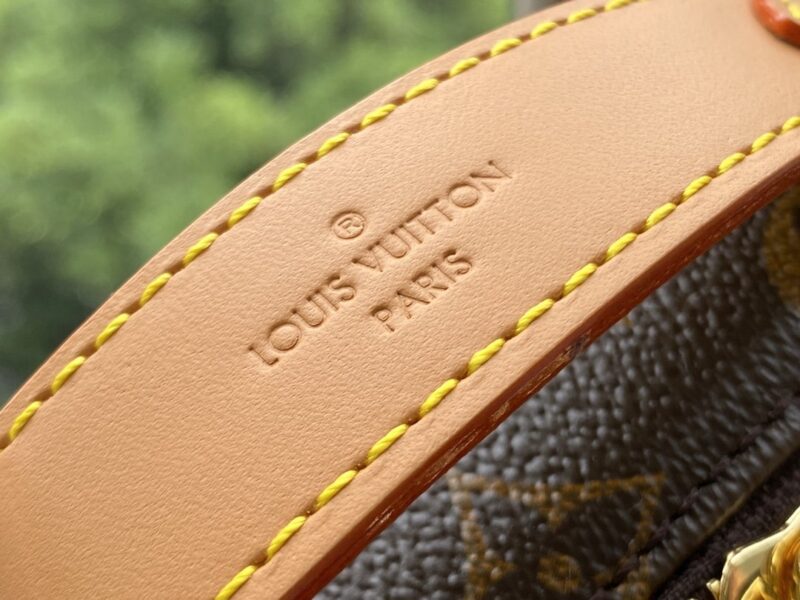 Louis Vuitton Geronimos Handbags-23*15*4CM - Image 3