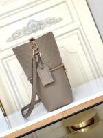 Louis Vuitton Melie Handbags-31*12*33CM - Image 3