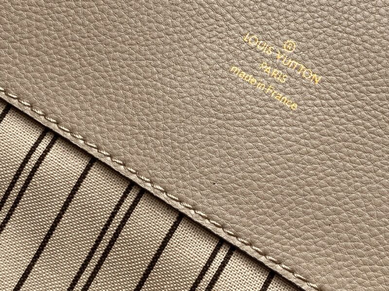 Louis Vuitton Melie Handbags-31*12*33CM - Image 6