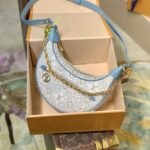 Louis Vuitton Loop Handbags-M40511-23*13*6CM