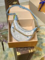 Louis Vuitton Loop Handbags-M40511-23*13*6CM