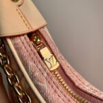 Louis Vuitton Loop Handbags-M810981-23*13*6CM - Image 2