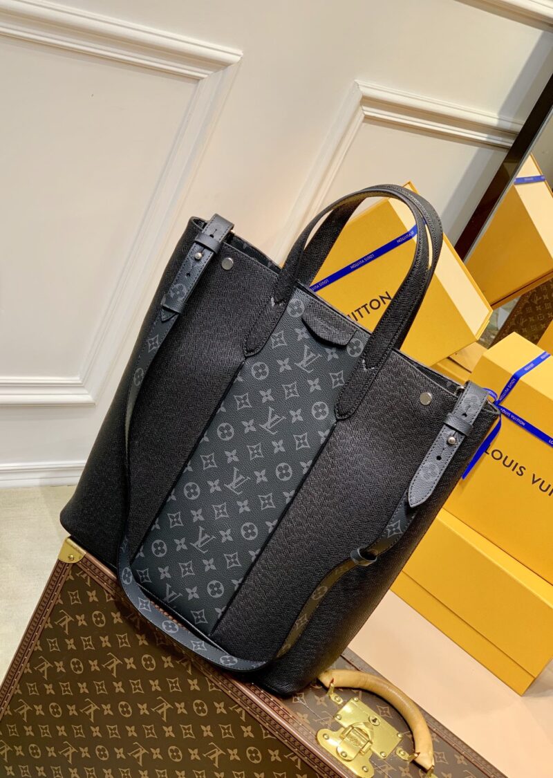 Louis Vuitton M30431 Outdoor -39*35*14.5M - Image 6