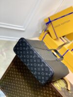 Louis Vuitton M30431 Outdoor -39*35*14.5M - Image 8