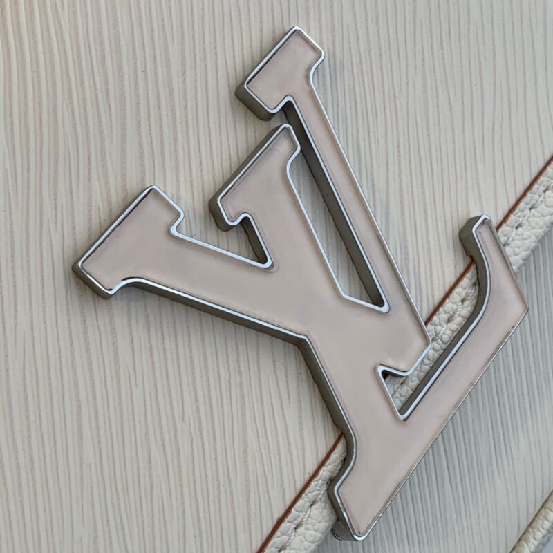 Louis Vuitton Buci Handbag-24.5 x 15.5 x 9CM - Image 2