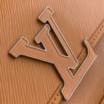 Louis Vuitton Buci Handbag-24.5 x 15.5 x 9CM - Image 7